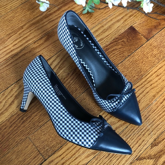 Brooks Brothers Shoes - Brooks Brothers Navy Gingham Point Toe Pumps